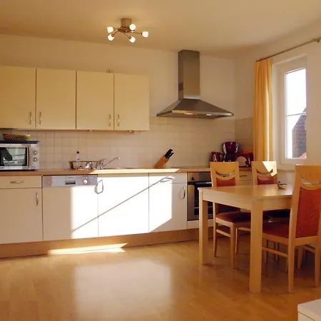 Apartment Hafenstrasse 28 2 Stadtgefluester Zingst