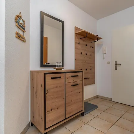 Hafenstrasse 28 2 Stadtgefluester Zingst